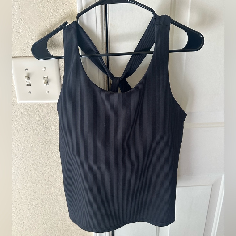 Balck tank top with built in bra